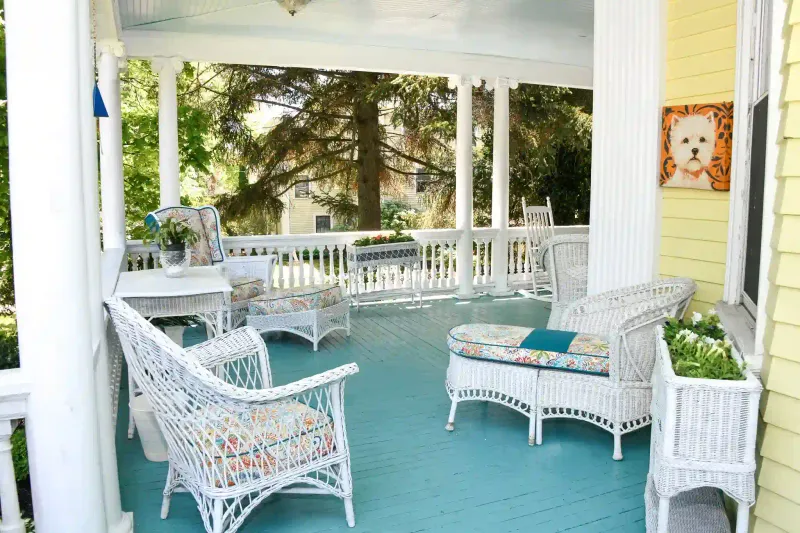 Front porch at 48 Vauxhall bed and breakfast in New London, CT