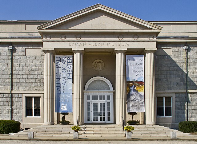 Lyman Allyn Art Museum neoclassical entrance New London Connecticut